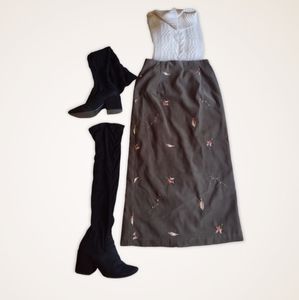 90's Vintage Embroidered Maxi Skirt